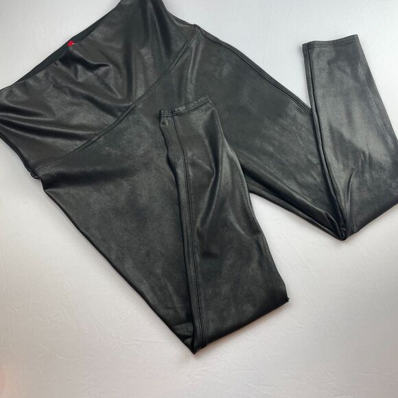 ~ SPANX 1x Leggings Vegan Leather Black Stretch Sheen Shine Faux Pleather Plus - Picture 11 of 16